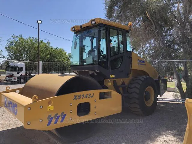 Alquiler De Vibrocompactador Xcmg Modelo Xs143j 2018 14 Ton. Mecanico - Cummins 150 Hp · foto 5