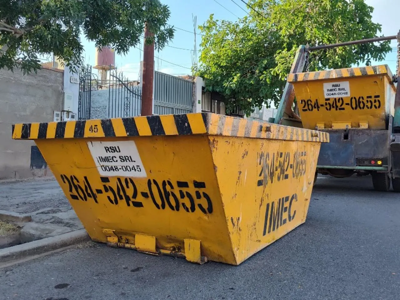 Alquiler De Contenedores - 264-542-0655 · foto 2