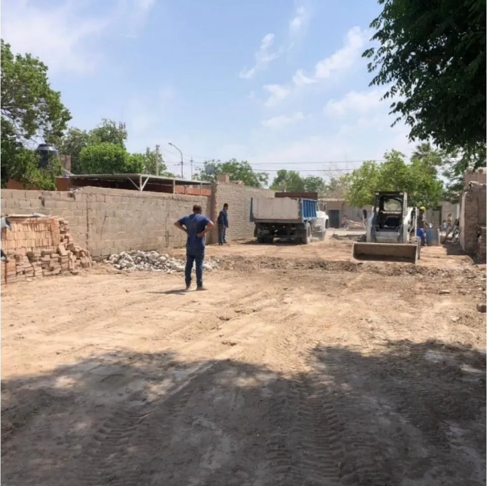 Terraplen Para Vivienda, Construcción Con Material, Cajón Y Compactación · foto 3