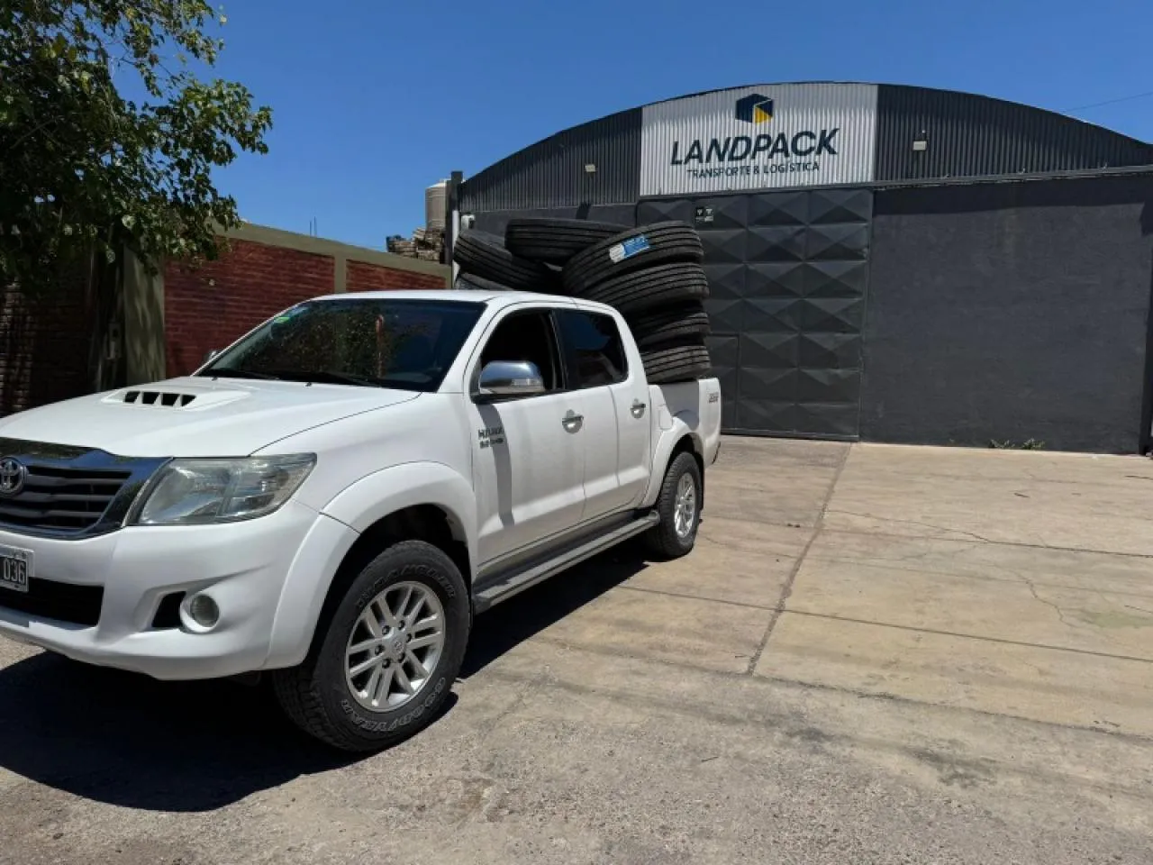 Landpack Trasporte Y Logística San Juan - Mendoza - Buenos Aires · foto 5