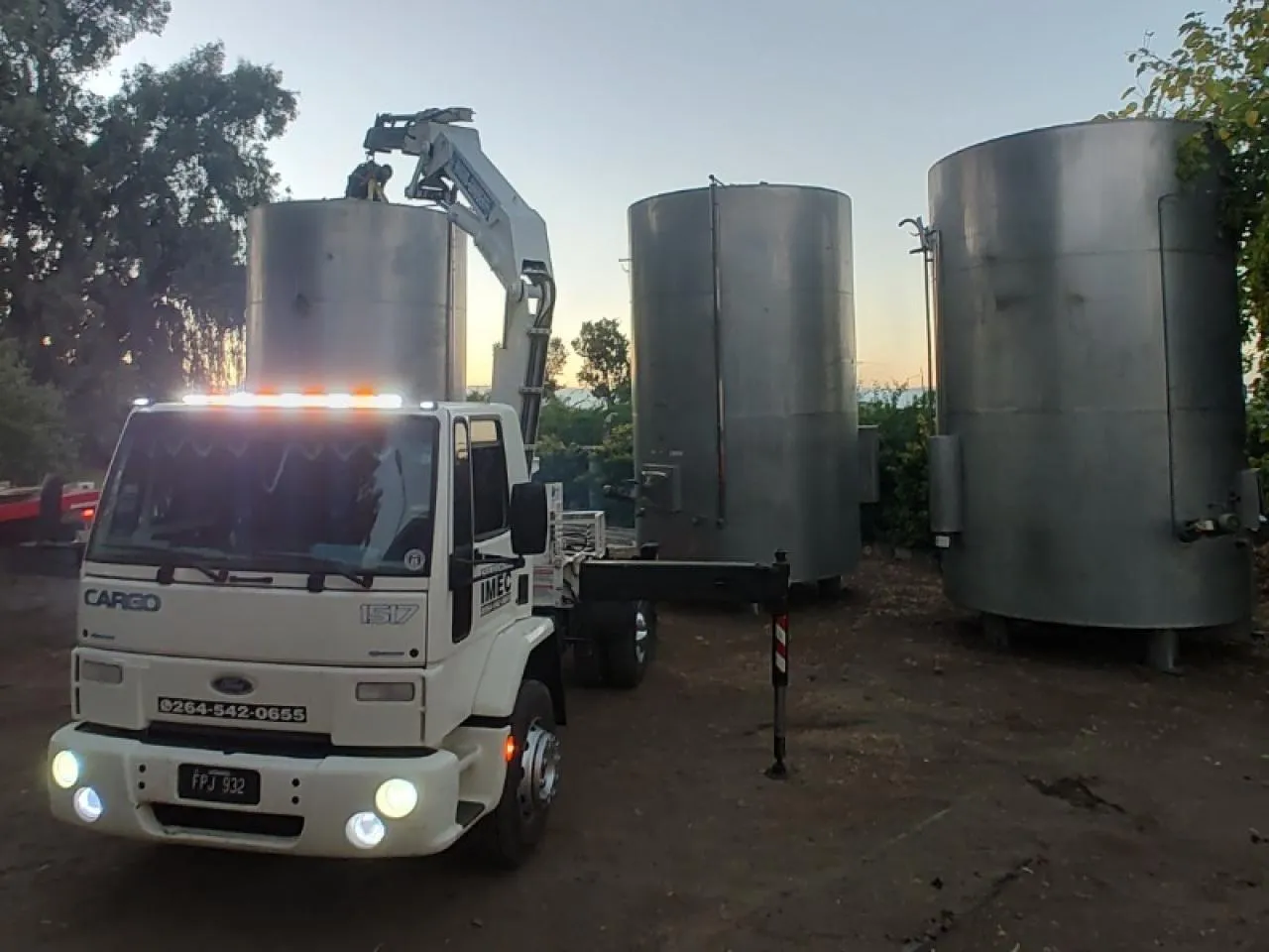 Alquiler De Hidrogrua 8.600 Kg Al Pie Opcional Barquilla Canasto 15 Metros De Altura · foto 16