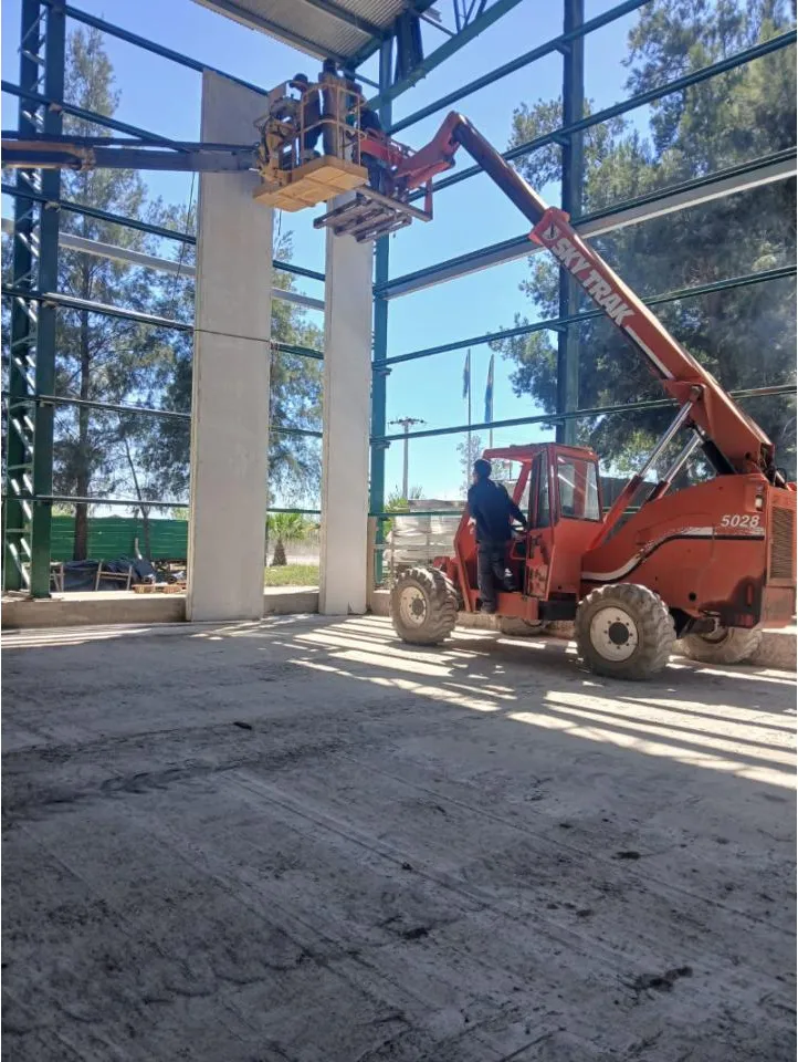 Alquiler Manipulador Telescopico · foto 2