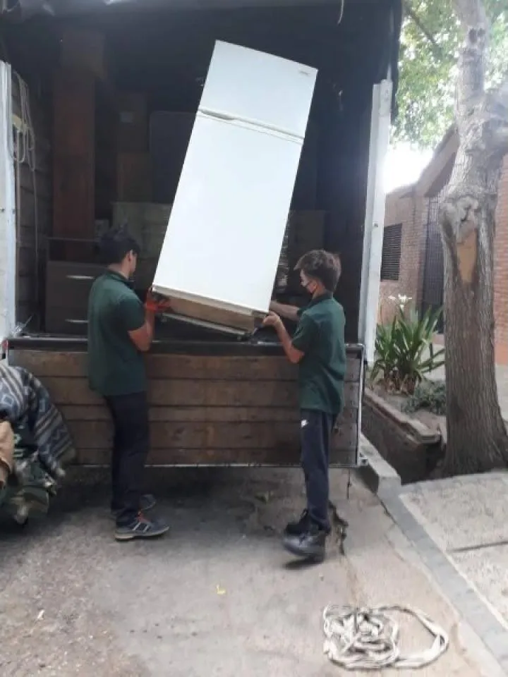 Mudanzas Familiares, Fletes, Embalajes Traslado Paquetería E Insumos. Llamanos · foto 2