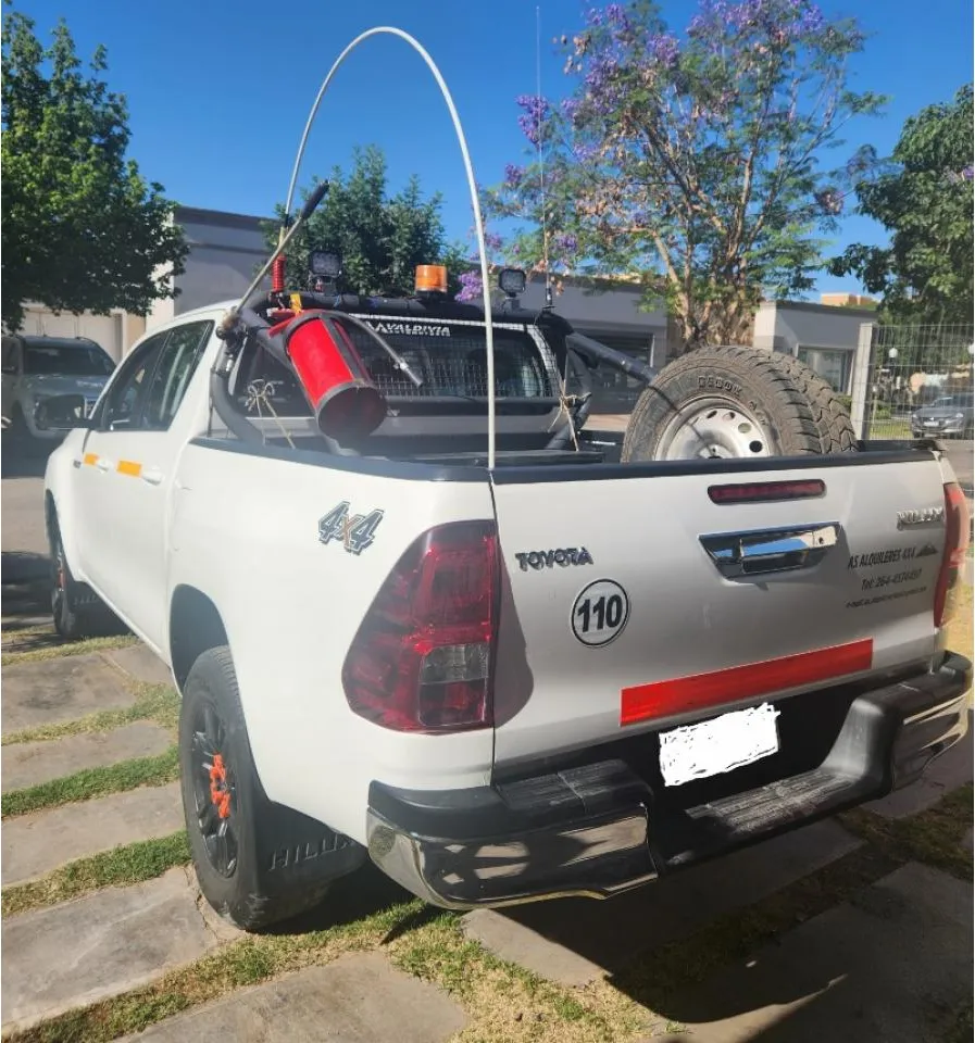 As Alquileres 4x4 - Alquiler De Camionetas Toyota 4x4 Para Mineria. · foto 3