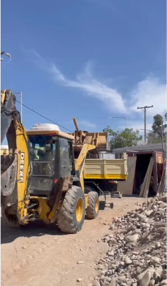 Movimiento De Suelos, Excavaciones, Terraplénes, Nivelaciones, Limpiezas De Terreno, Etc · foto 9
