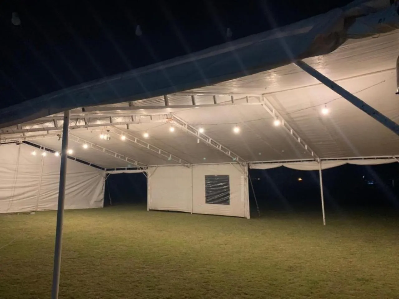 Alquiler De Guirnaldas Y Cortinas Led · foto 3